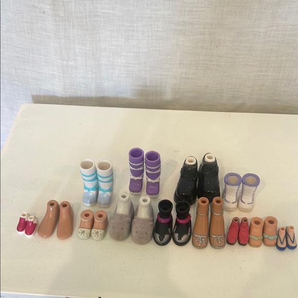 Bratz Other - Assorted Doll Shoes Collection Bratz